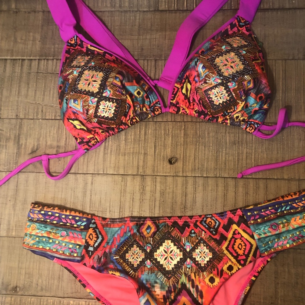 Bikini Set Made In Colombia Hand Embroidered.
